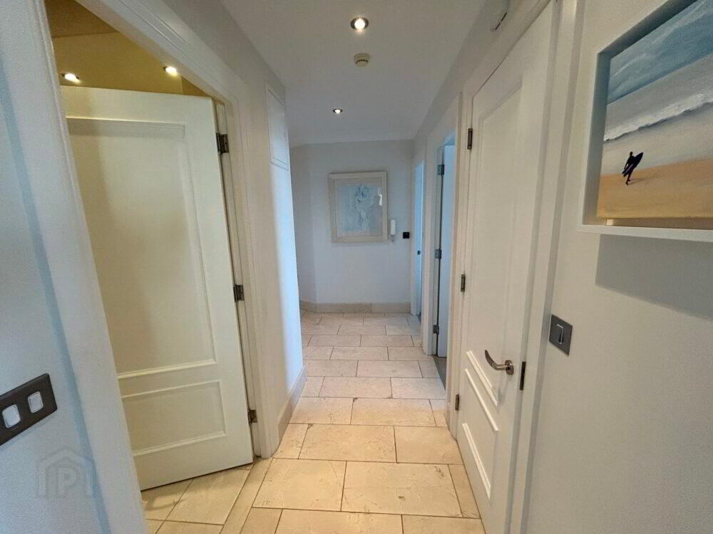 Apt 34, Howth Lodge 15 of 25