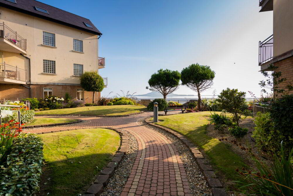 Apt 34, Howth Lodge 22 of 25