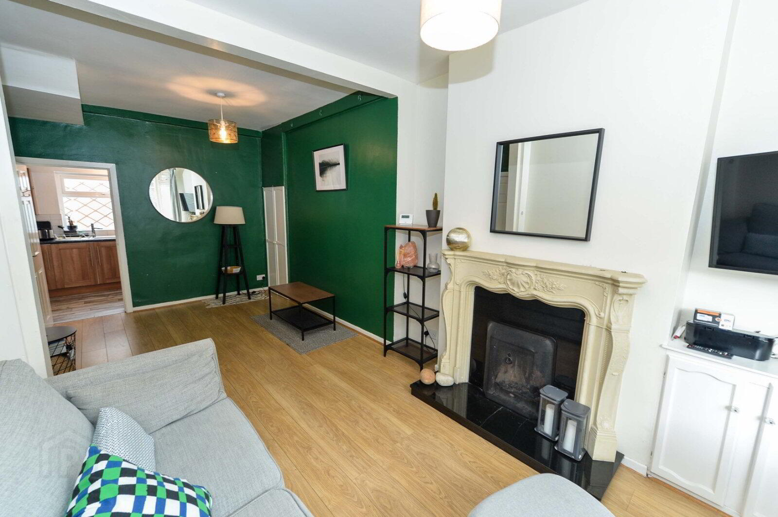 10 Glenbrook Avenue 5 of 15
