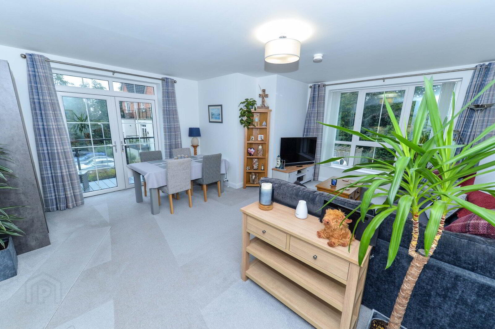 D3 Quarter Wood, 125 Old Dundonald Road 5 of 18