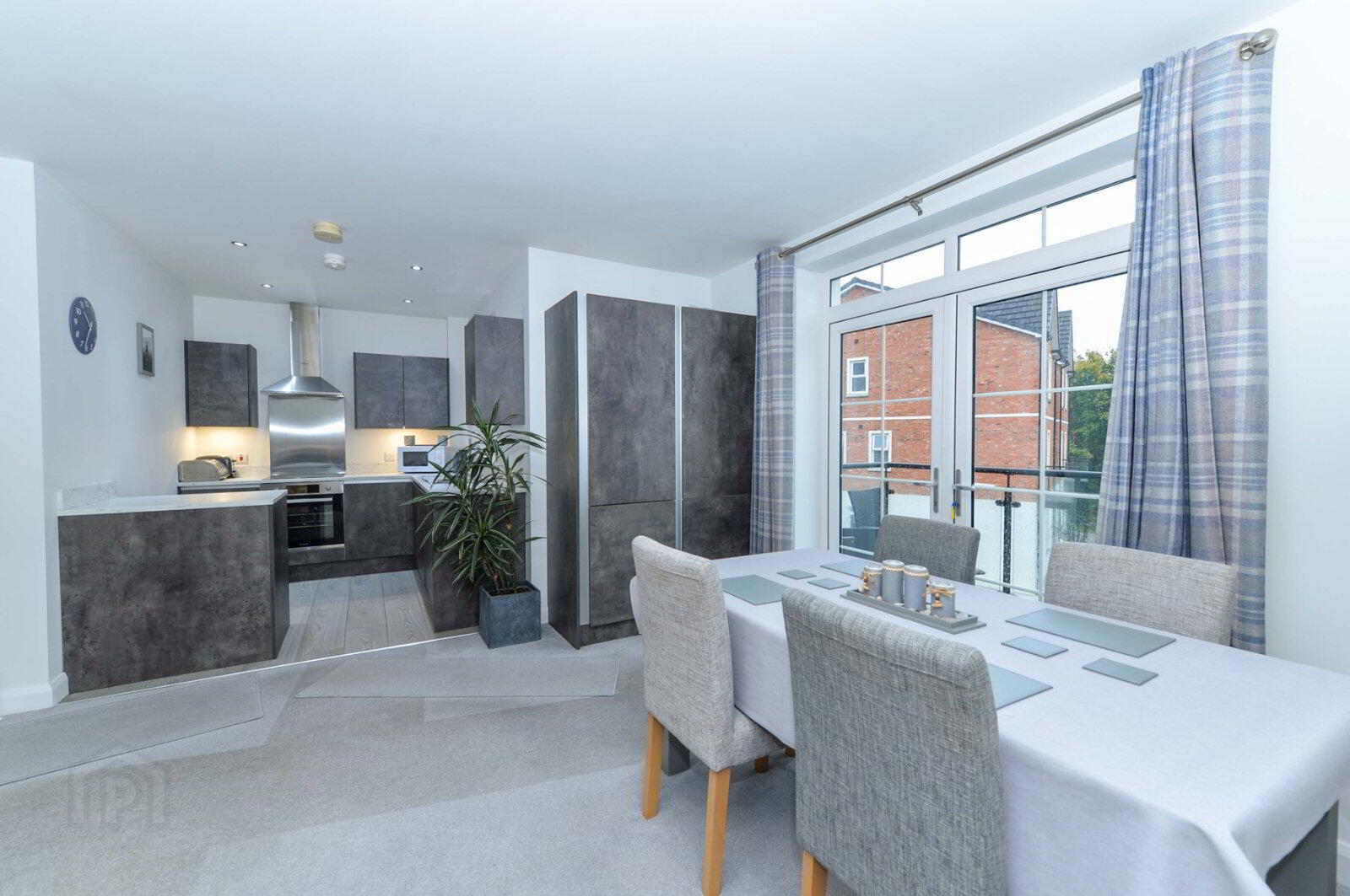 D3 Quarter Wood, 125 Old Dundonald Road 7 of 18