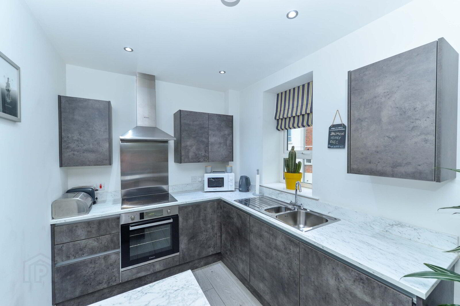 D3 Quarter Wood, 125 Old Dundonald Road 10 of 18