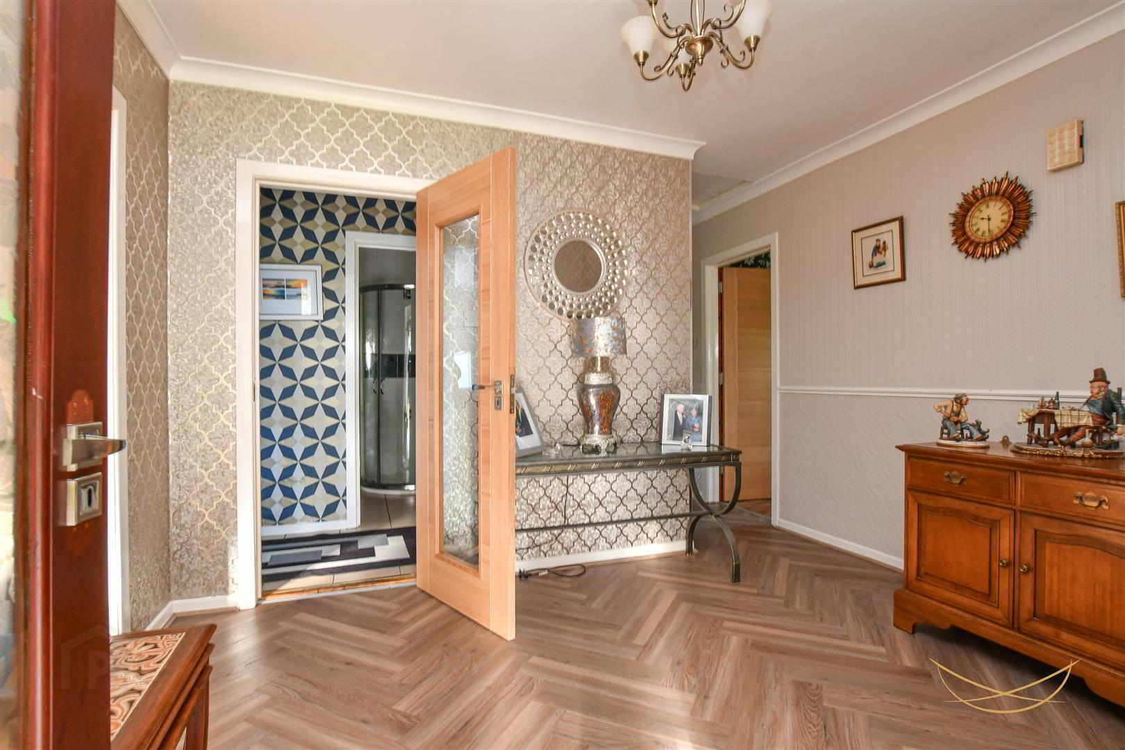 14 Ballycraigy Road South 7 of 36