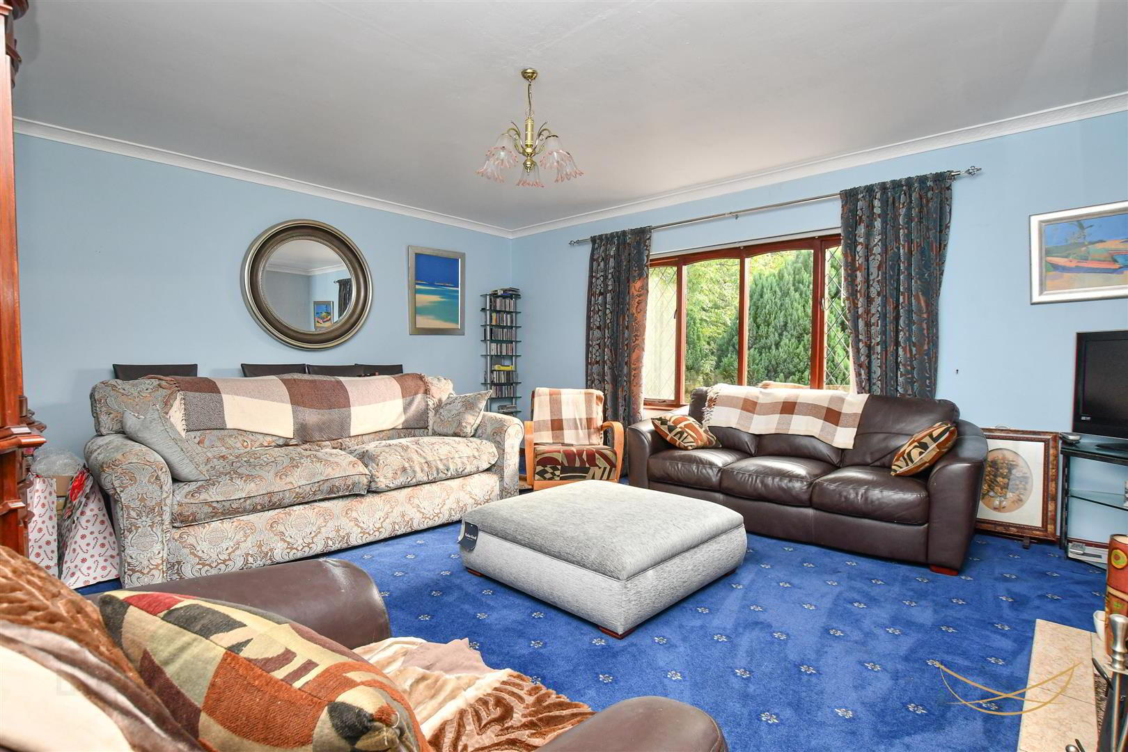 14 Ballycraigy Road South 9 of 36