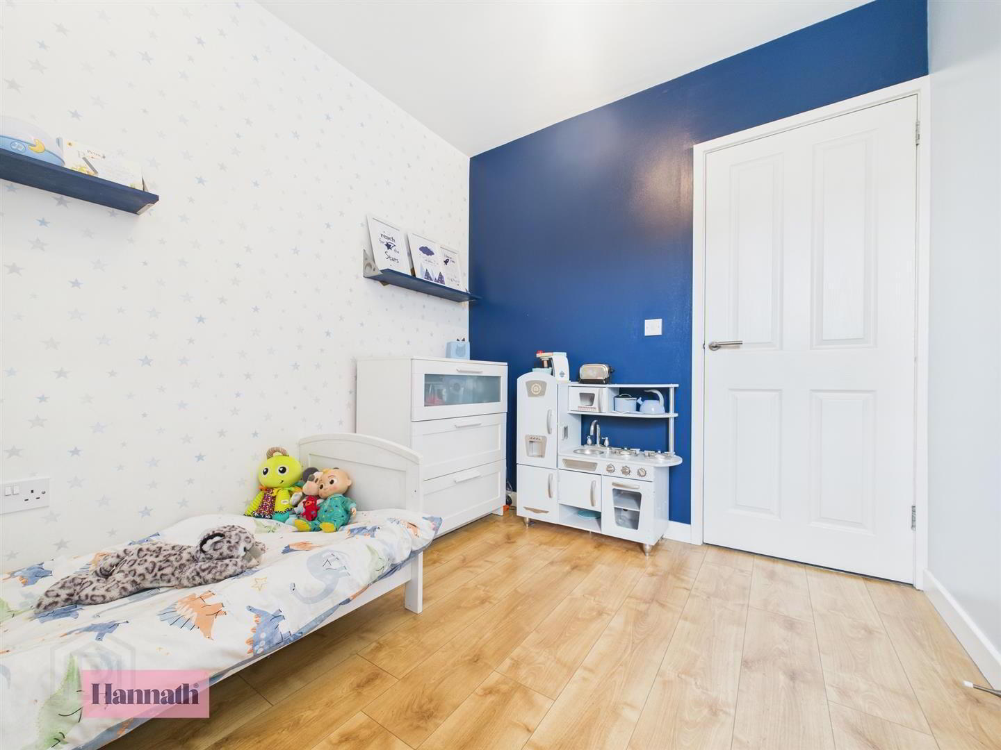 24 Gracey Drive 14 of 29