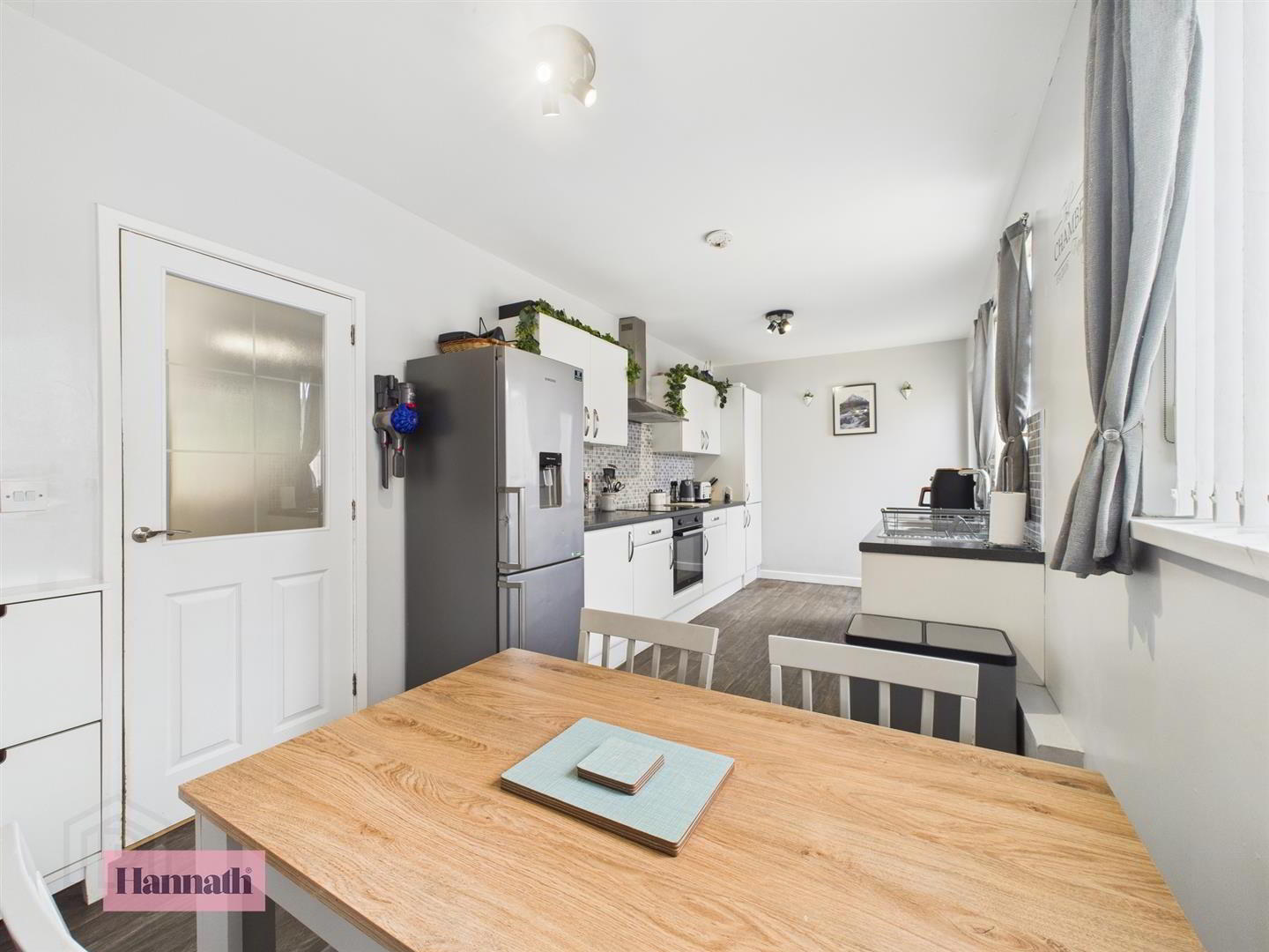 24 Gracey Drive 9 of 29
