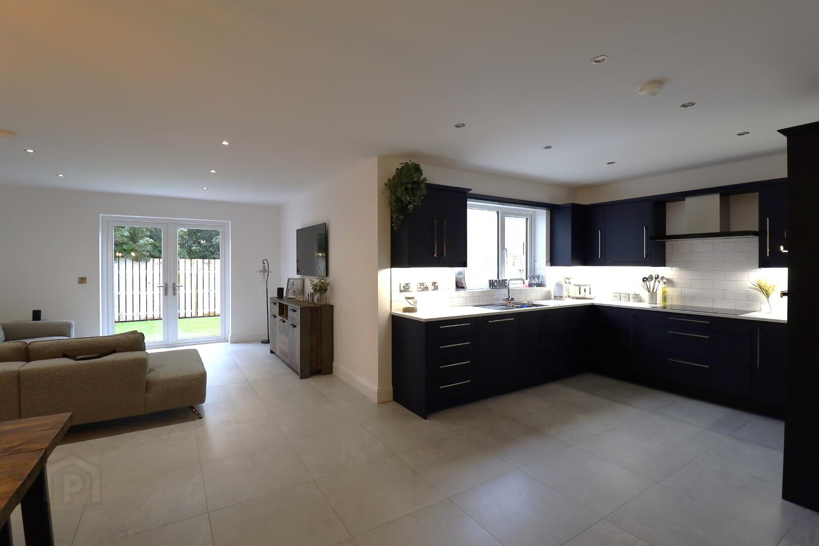 7 Granite Mews 6 of 36