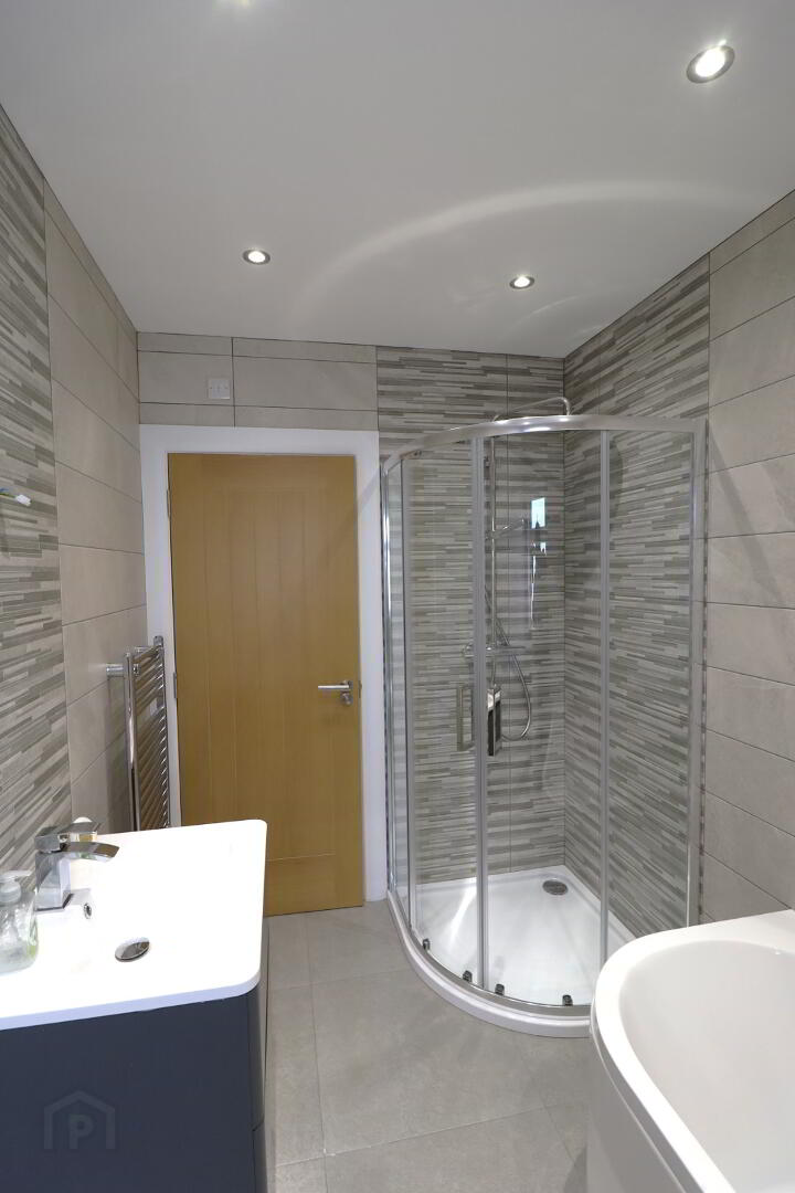 7 Granite Mews 28 of 36