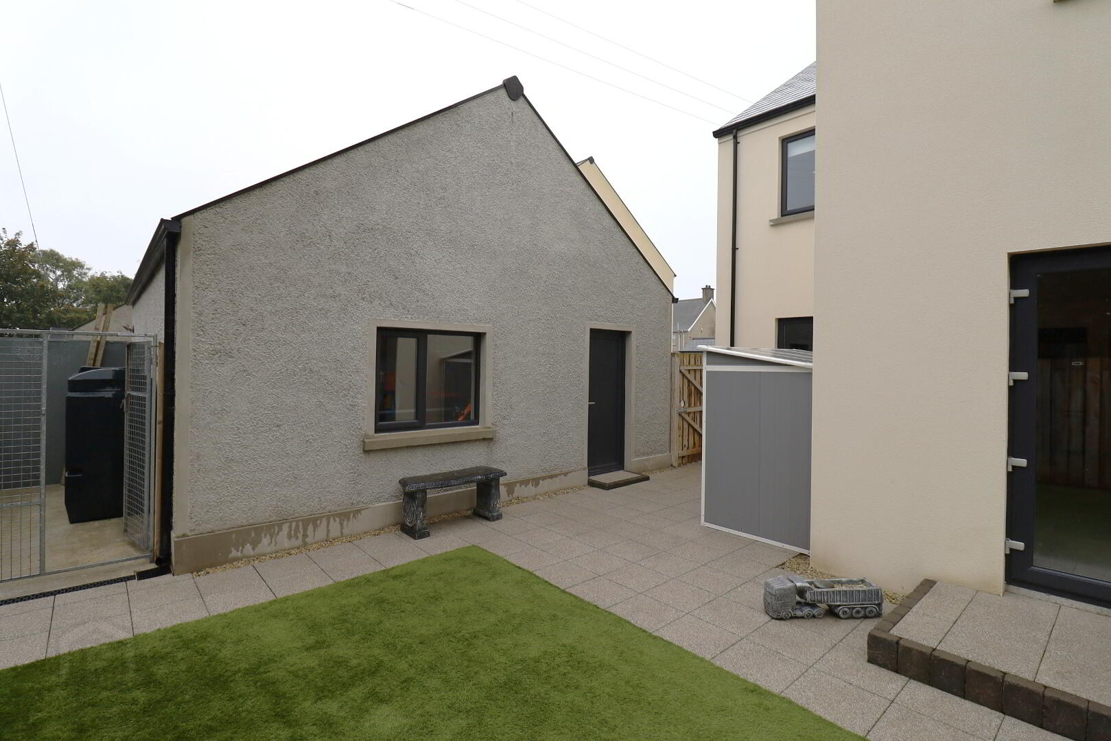7 Granite Mews 34 of 36