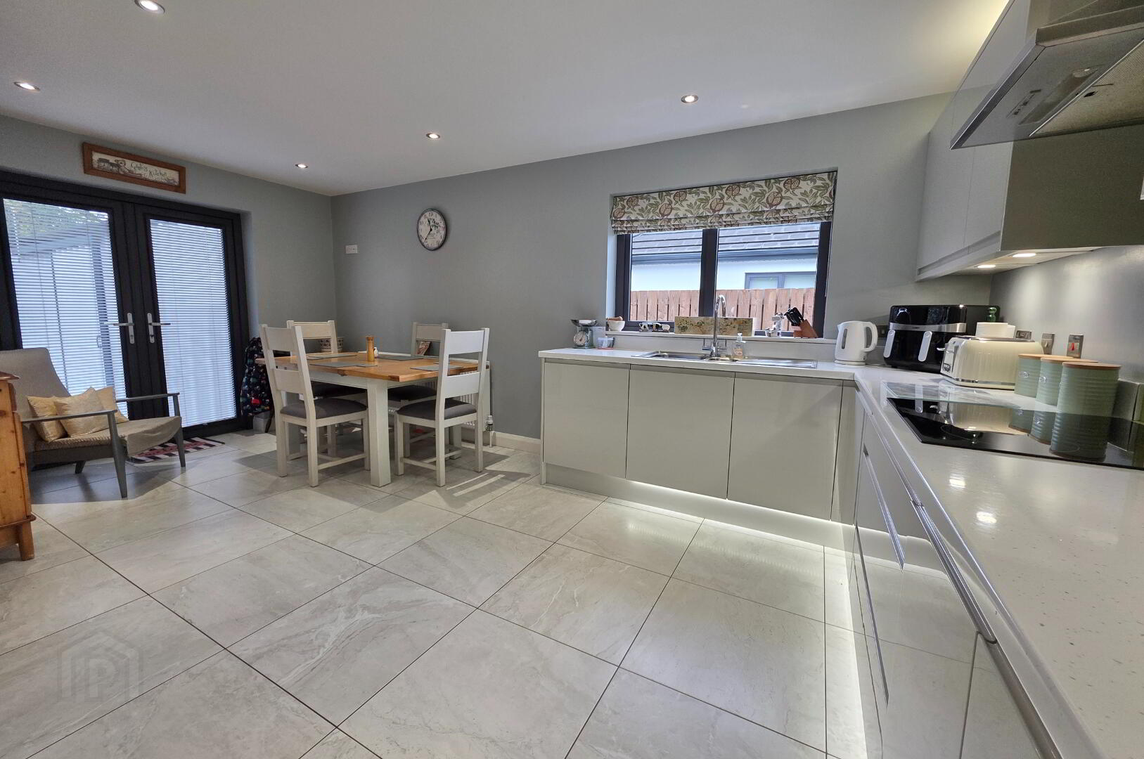 12 Burnvale Avenue 9 of 29