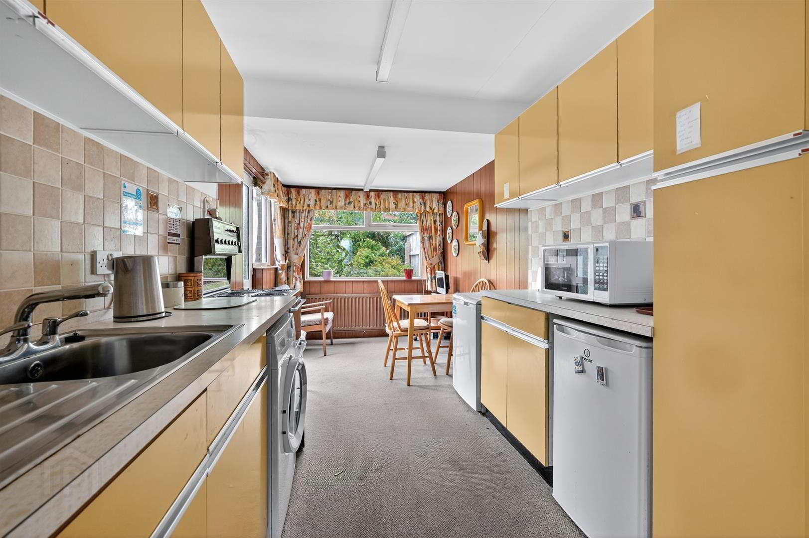 43 Sharman Road 9 of 19