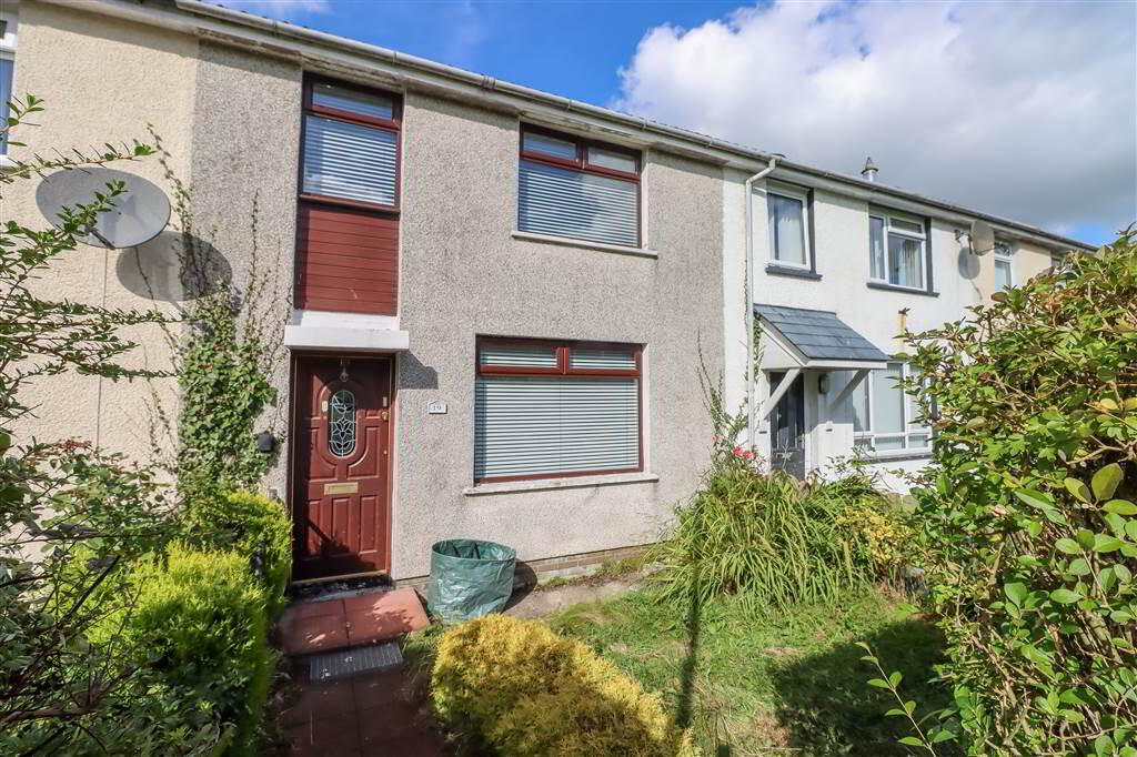 19 Leven Park 1 of 17