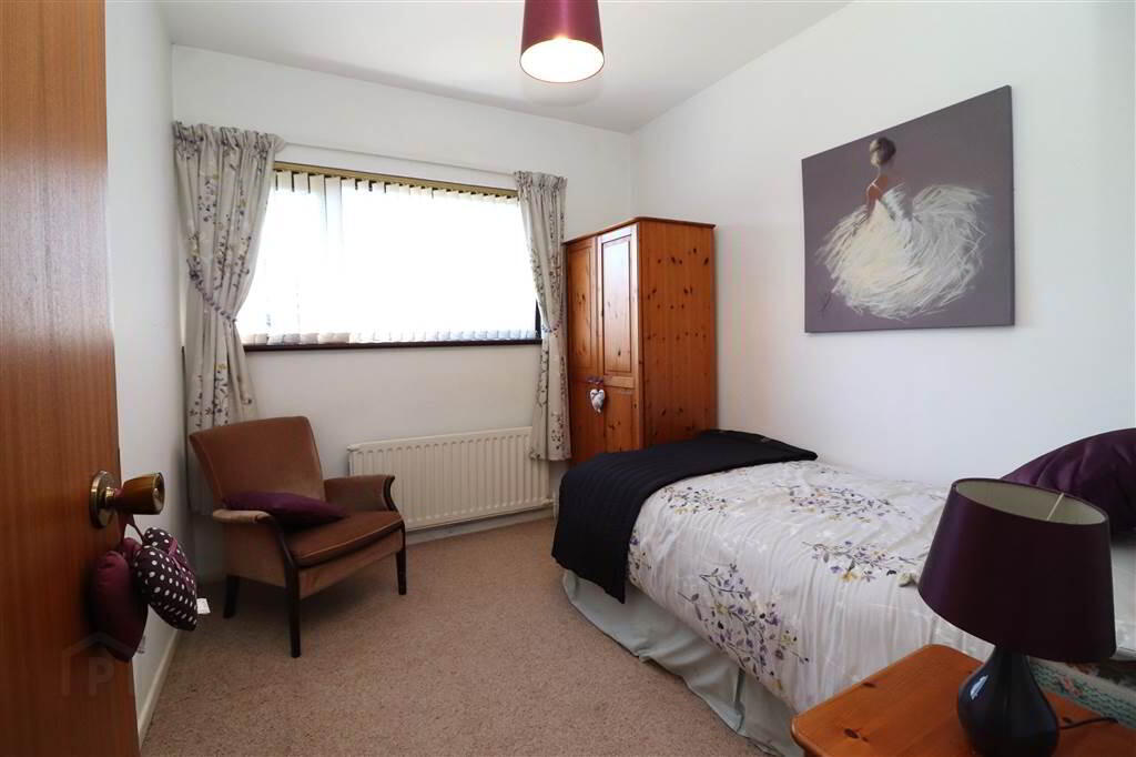 8 Marna Brae Park 11 of 16