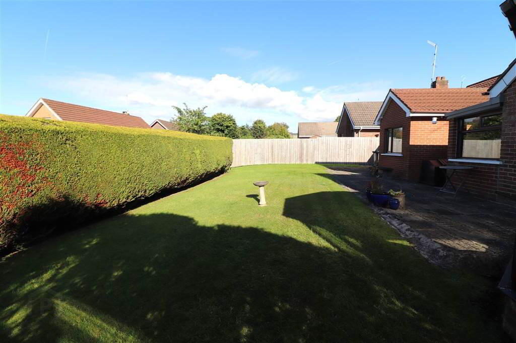 8 Marna Brae Park 15 of 16