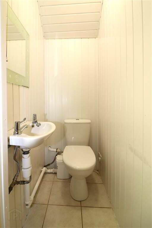 2 Grovehill Avenue 2 of 14
