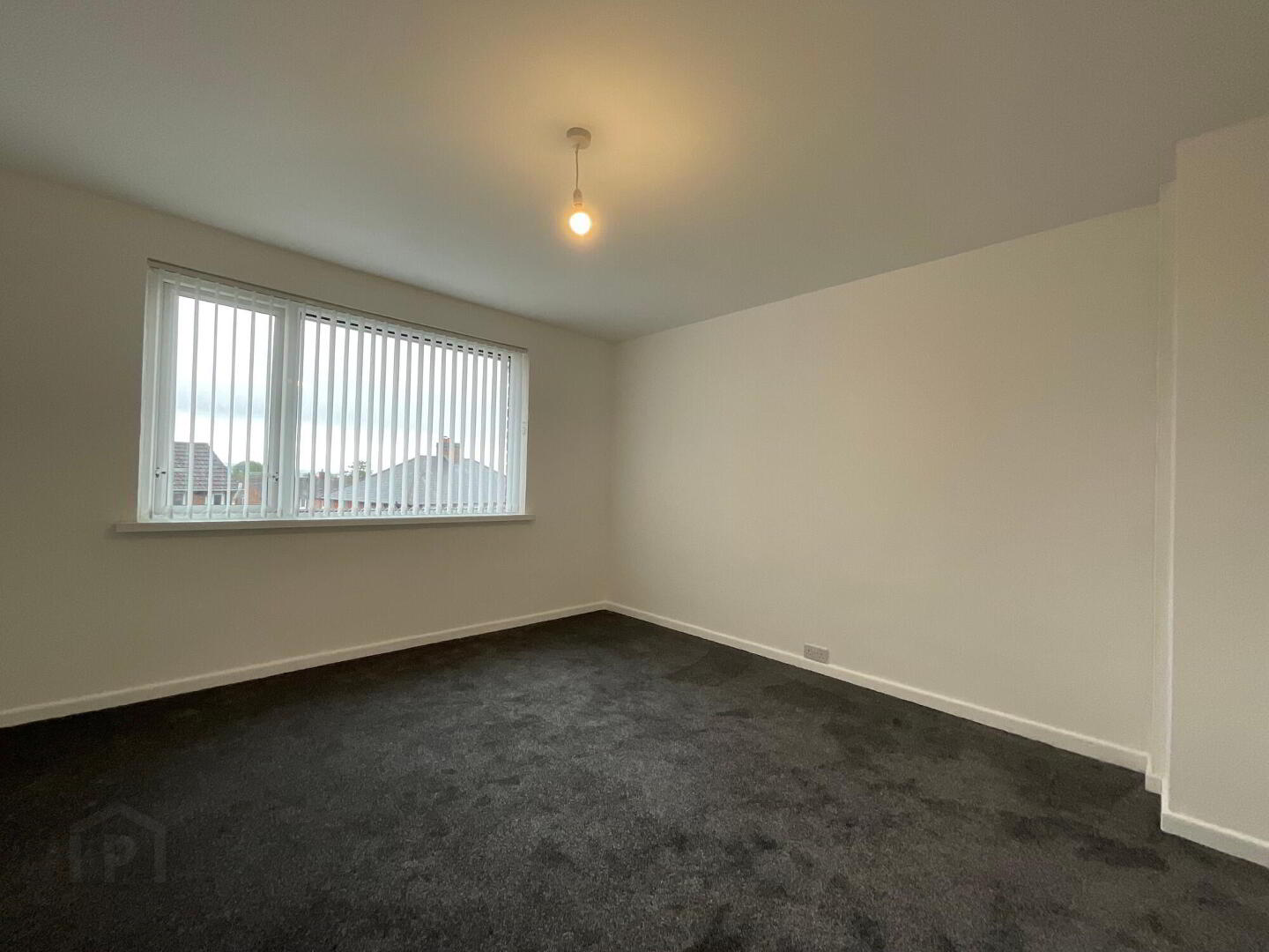 67 West Circular Road 16 of 17