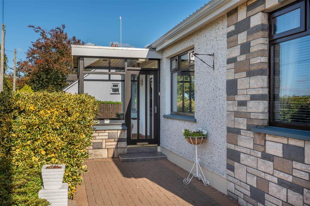 47 Loan Road 4 of 39