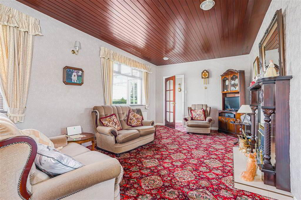 47 Loan Road 9 of 39