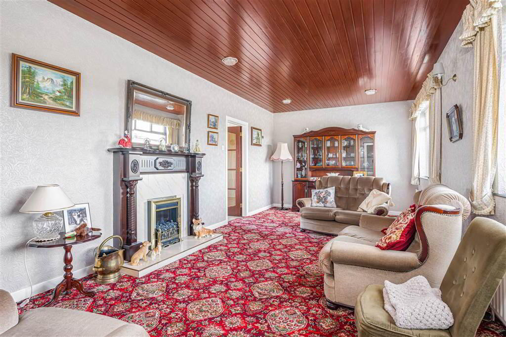 47 Loan Road 8 of 39