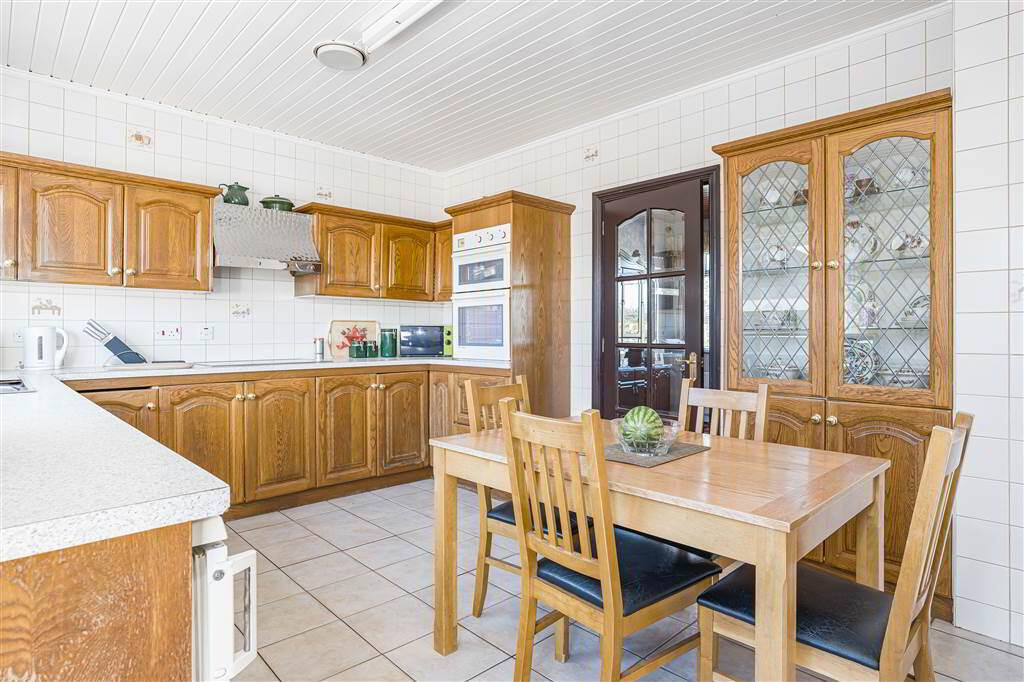 47 Loan Road 13 of 39