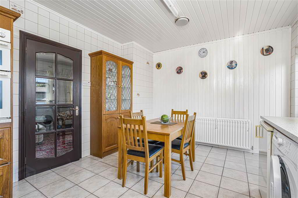 47 Loan Road 14 of 39