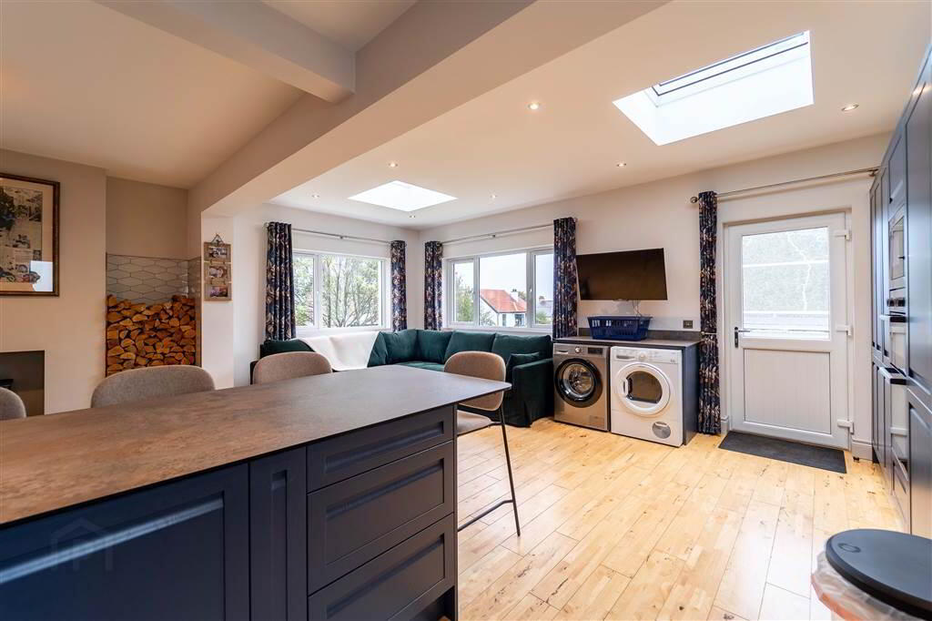 17 Windmill Road 9 of 32