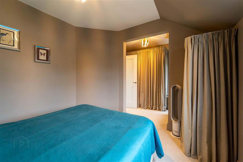 17 Windmill Road 18 of 32