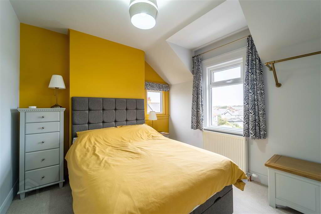 17 Windmill Road 21 of 32