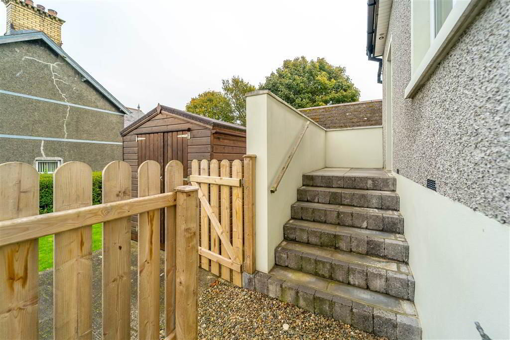 17 Windmill Road 29 of 32