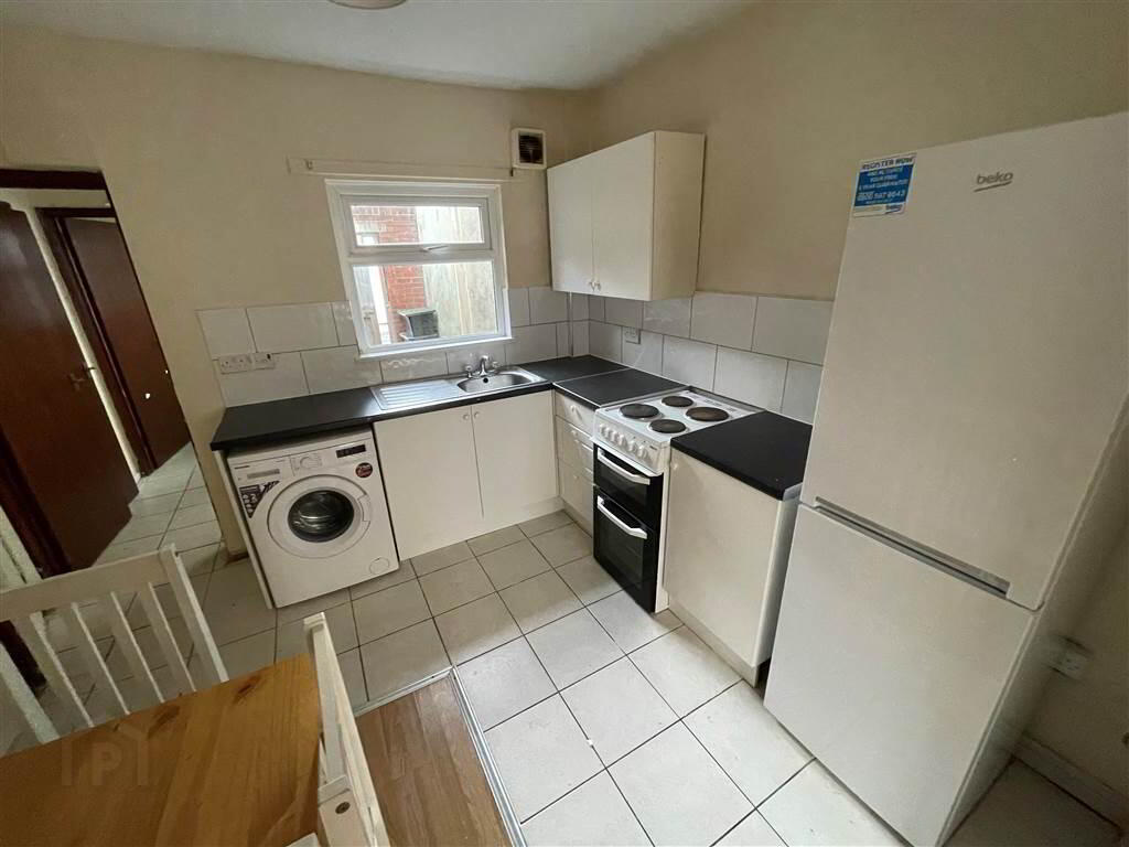 48 Raby Street 3 of 8