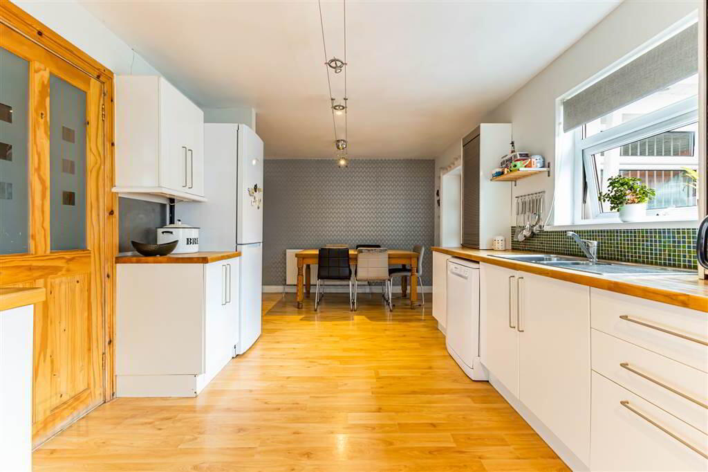 32 Smeaton Park 6 of 19