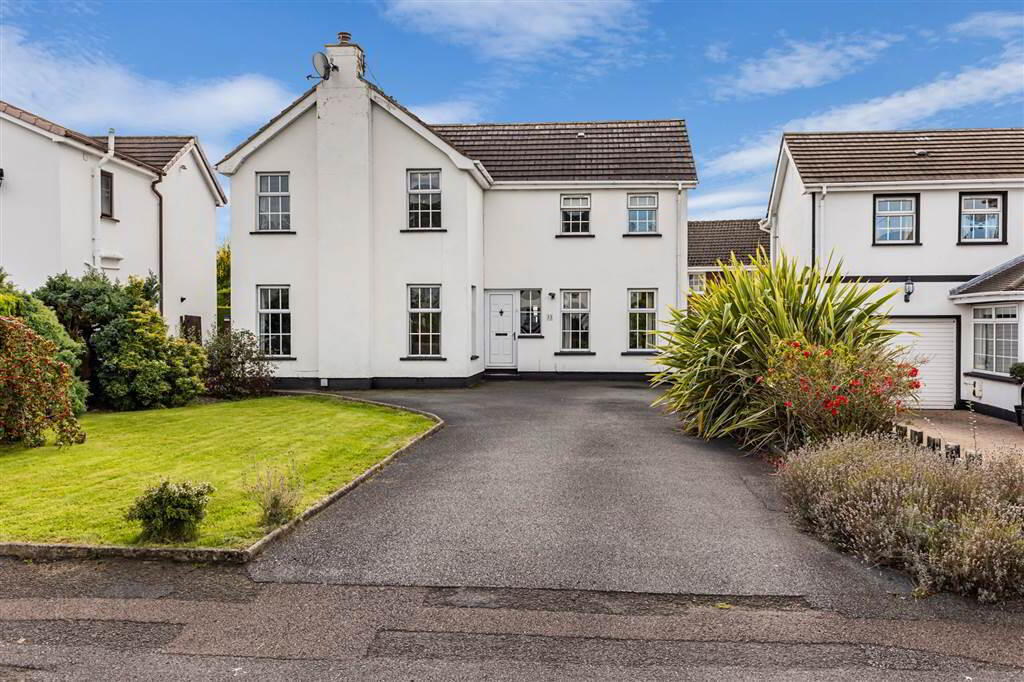 32 Smeaton Park 1 of 19