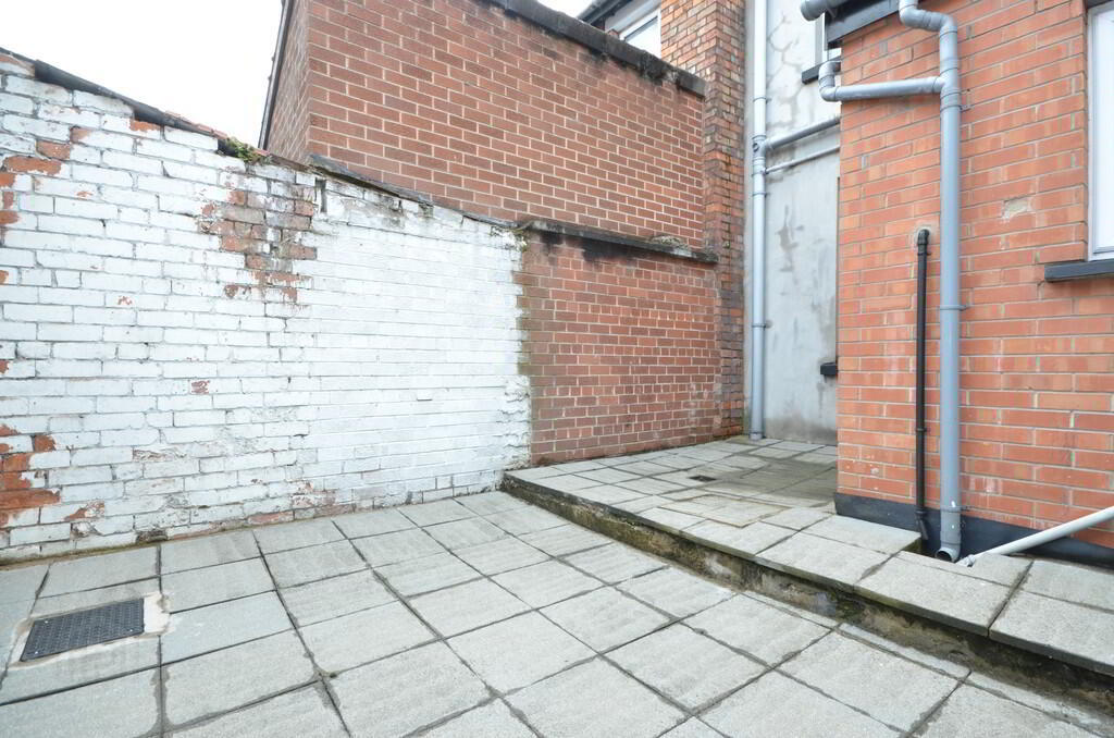 4 Ravenhill Avenue 12 of 12
