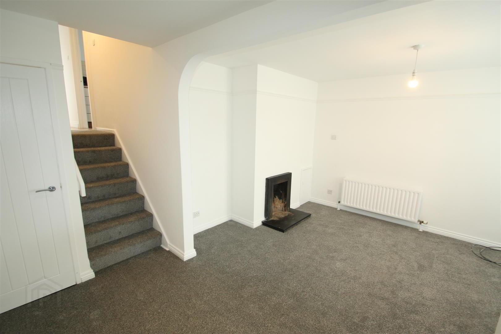 35 Lisburn Street 4 of 25
