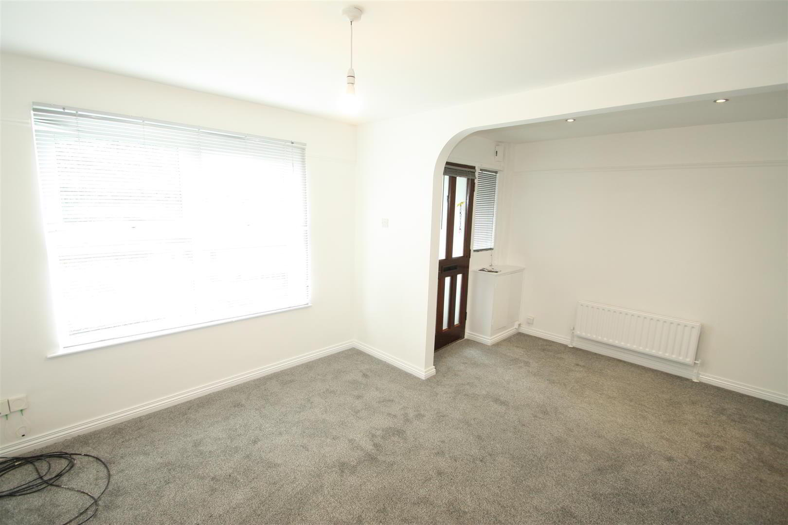 35 Lisburn Street 6 of 25