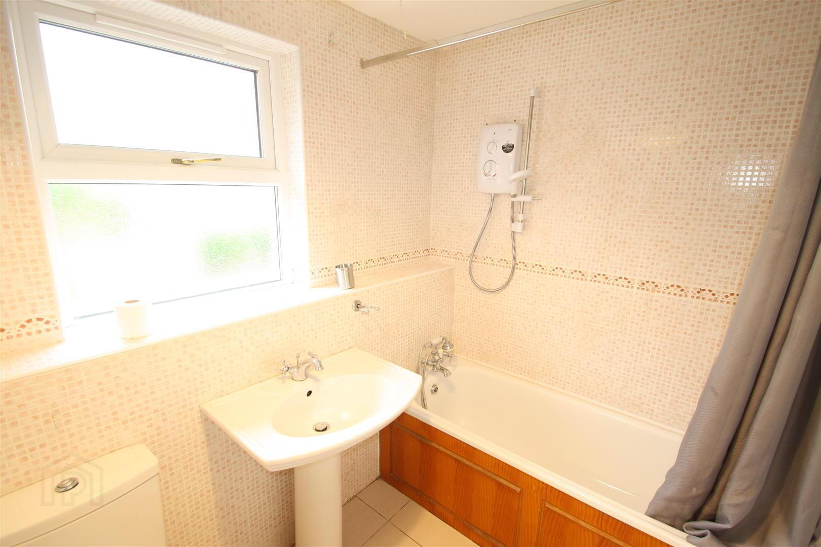 35 Lisburn Street 16 of 25