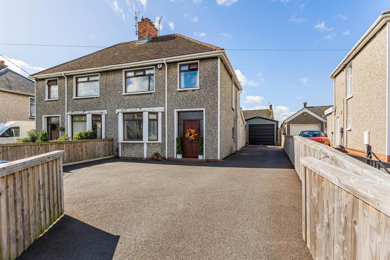 27 Causeway End Road 1 of 17