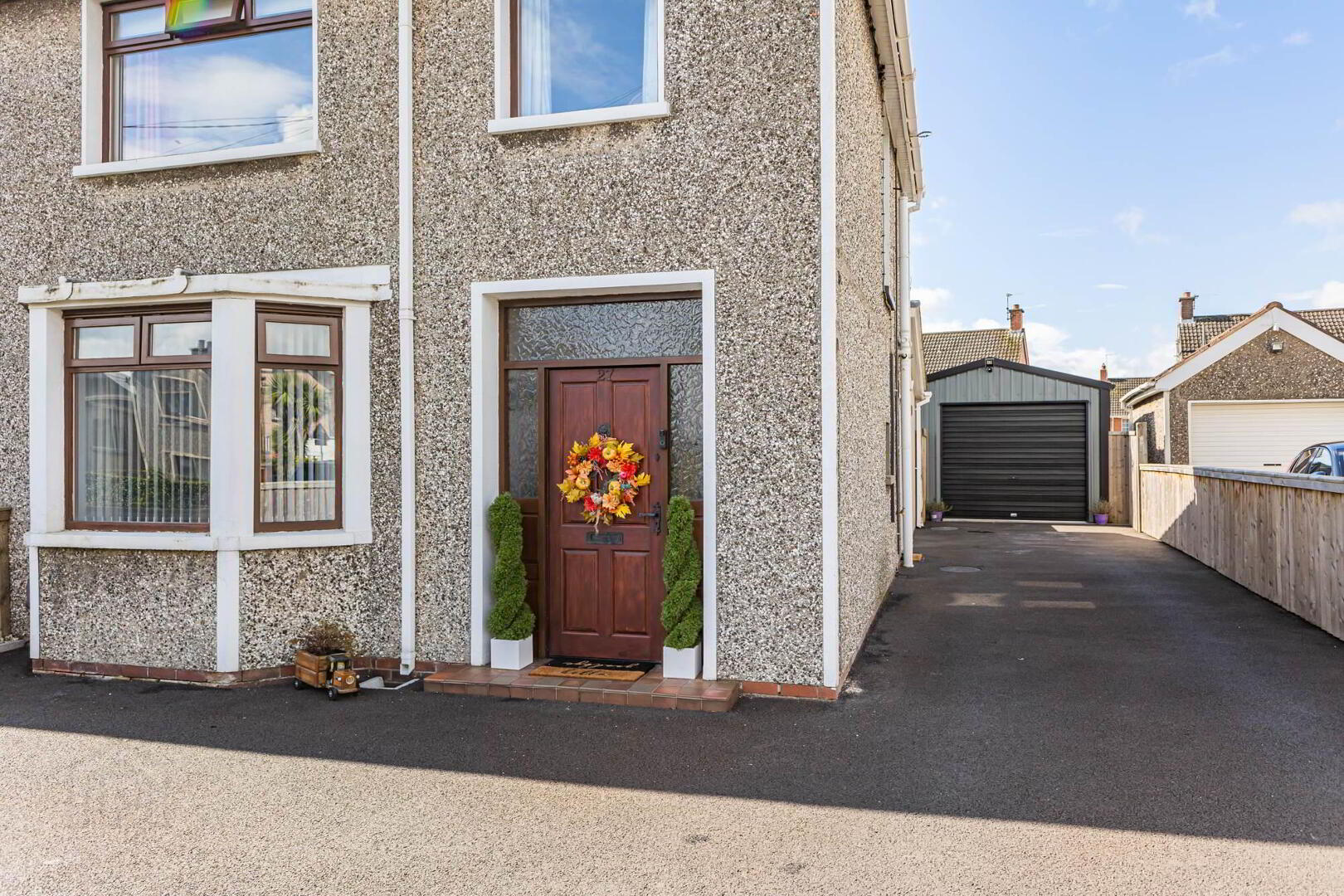 27 Causeway End Road 2 of 17