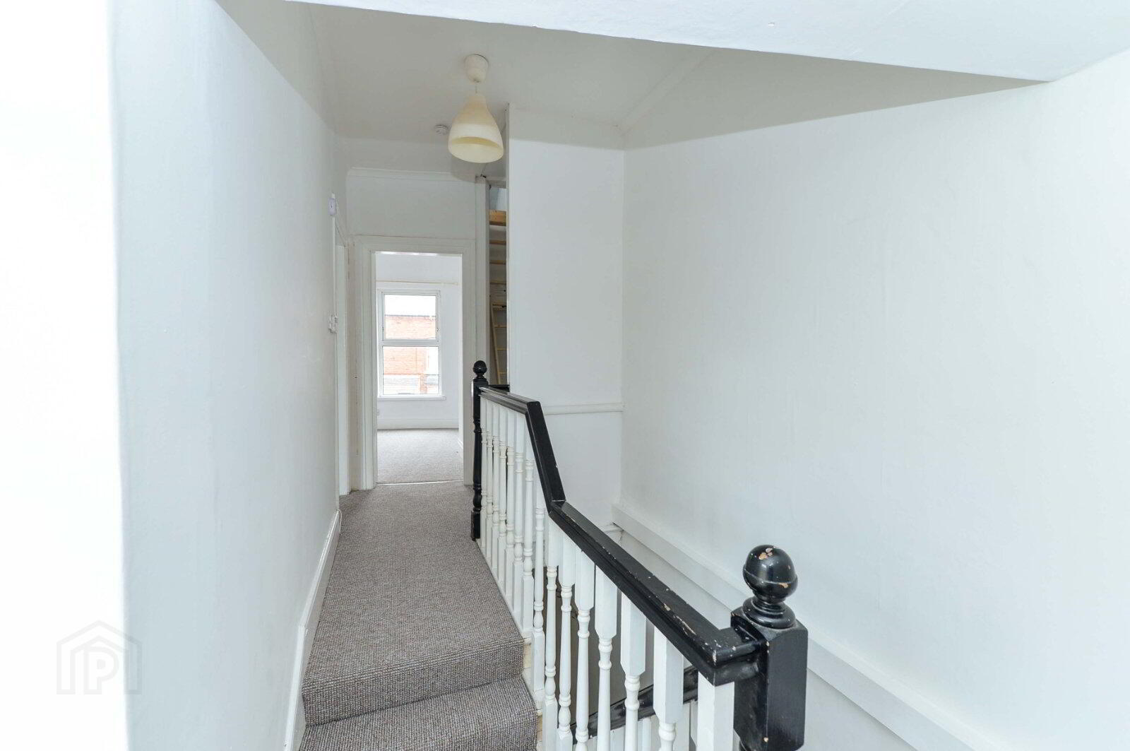 2 Willowholme Street 9 of 14