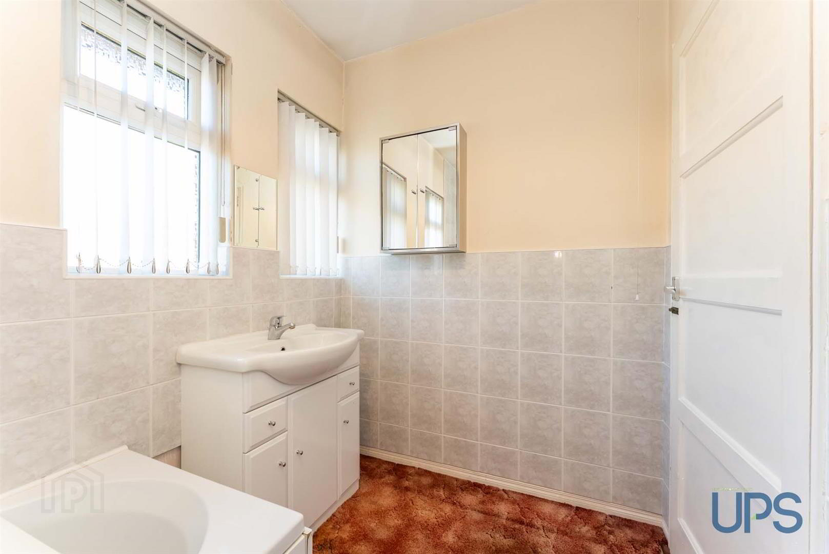 22 Riverdale Park West 18 of 29