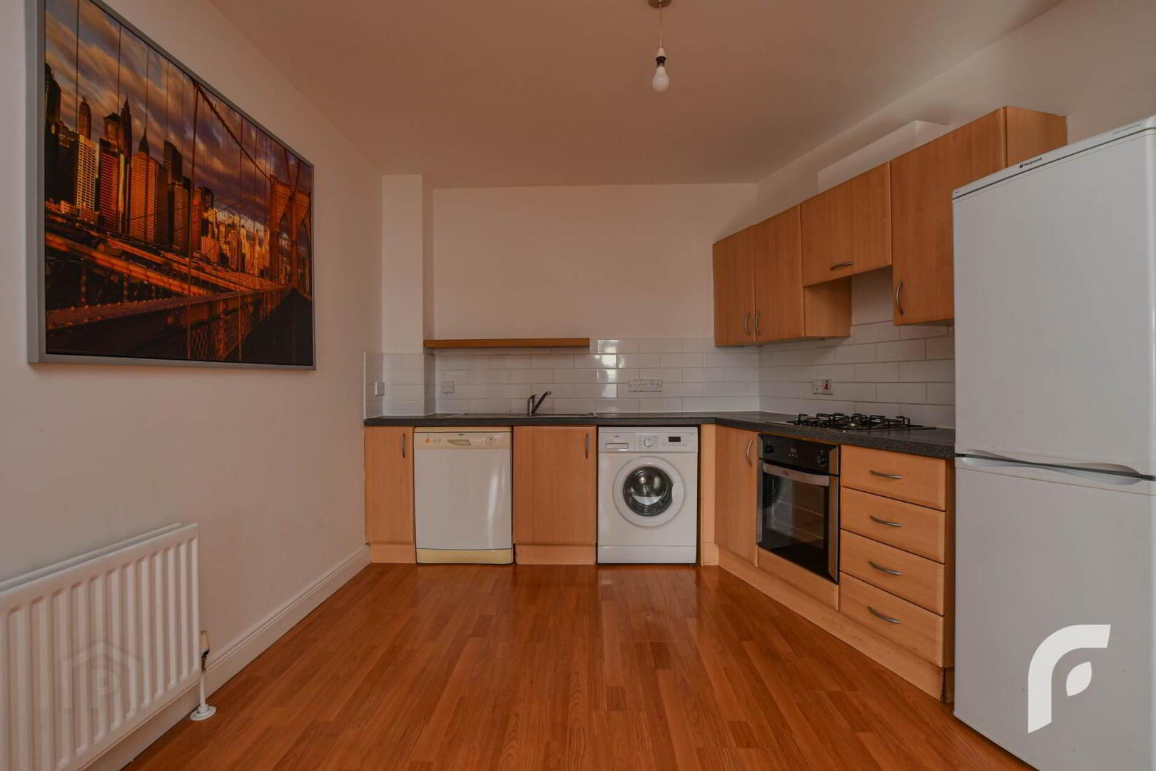10 St James Court 9 of 26
