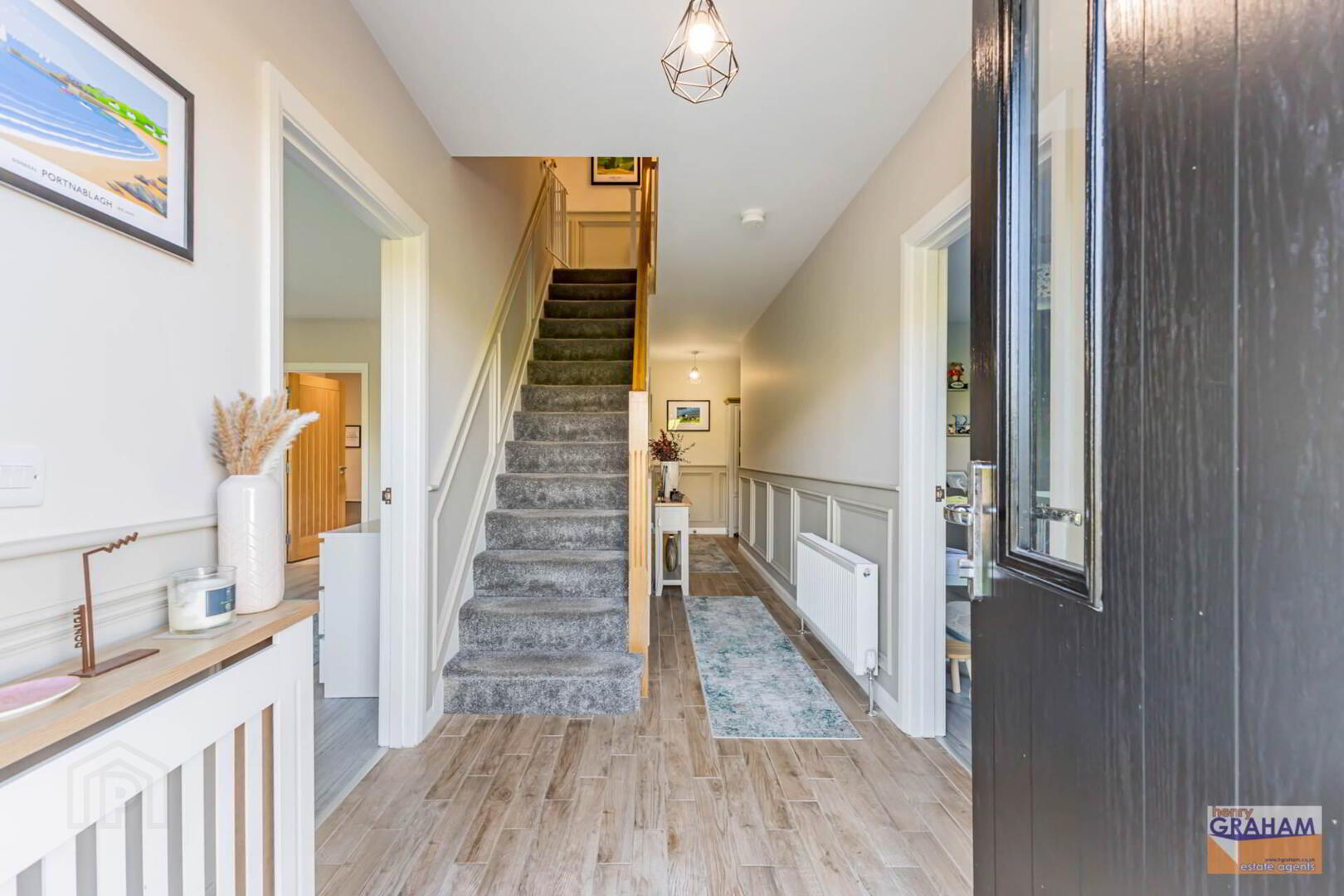 6b Woodfall Manor 5 of 45