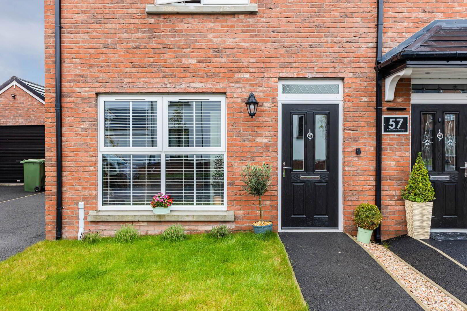 55 Sir Richard Wallace Gardens 2 of 17