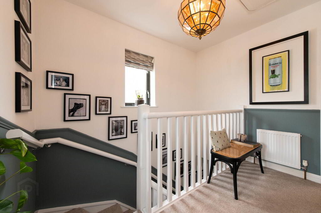 38 Chantry Gardens 14 of 26