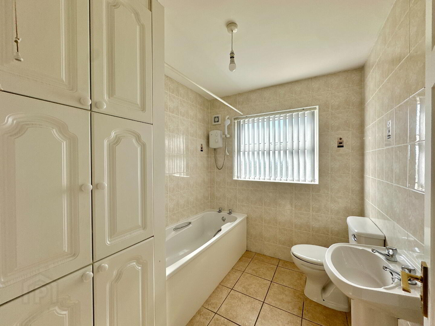 2 Lisgarvagh 18 of 23