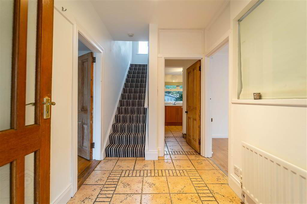 17 Godfrey Avenue 6 of 32
