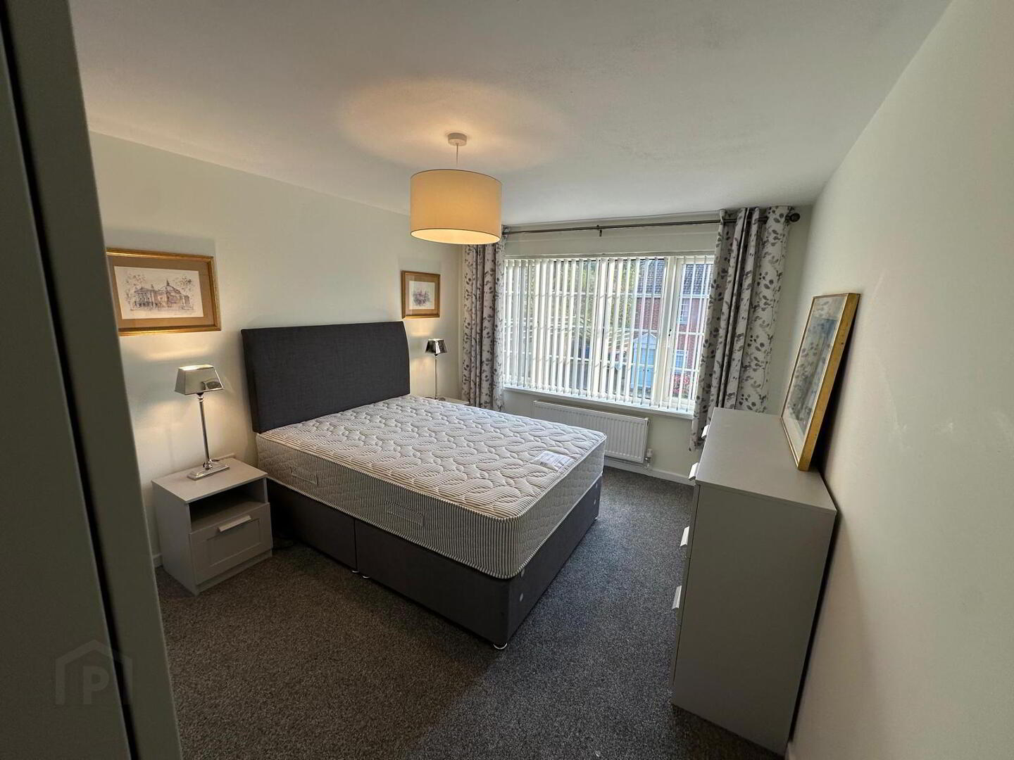 28 Strathearn Court 4 of 8