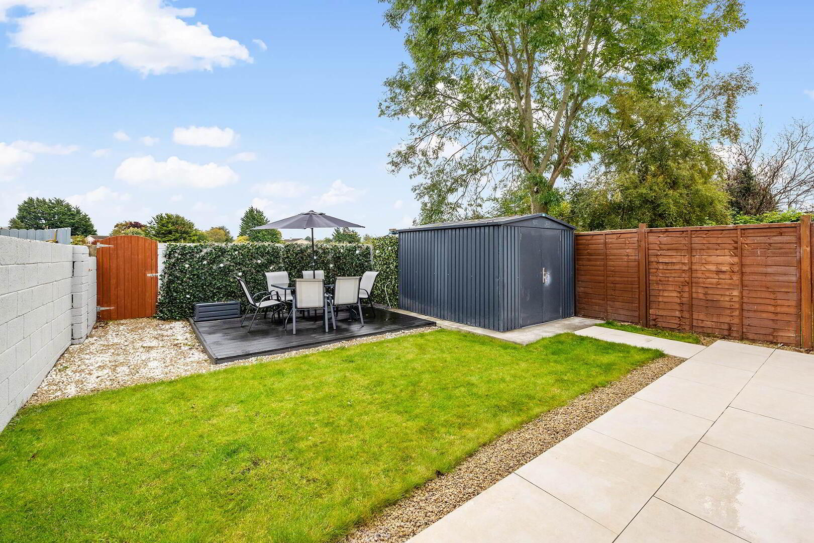13 Vanessa Lawns 18 of 21