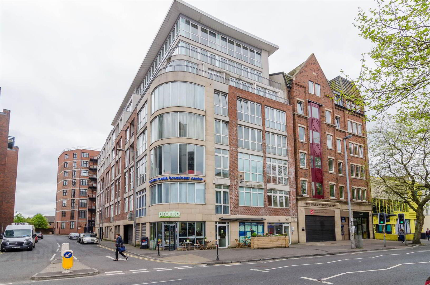 20 Shaftesbury Court 1 of 16