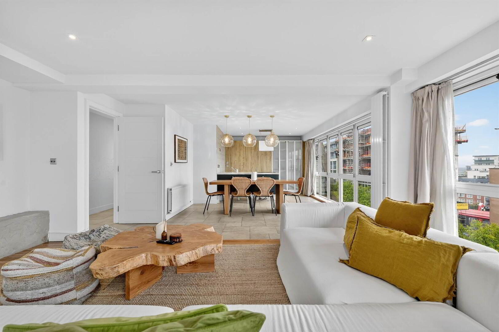 20 Shaftesbury Court 4 of 16